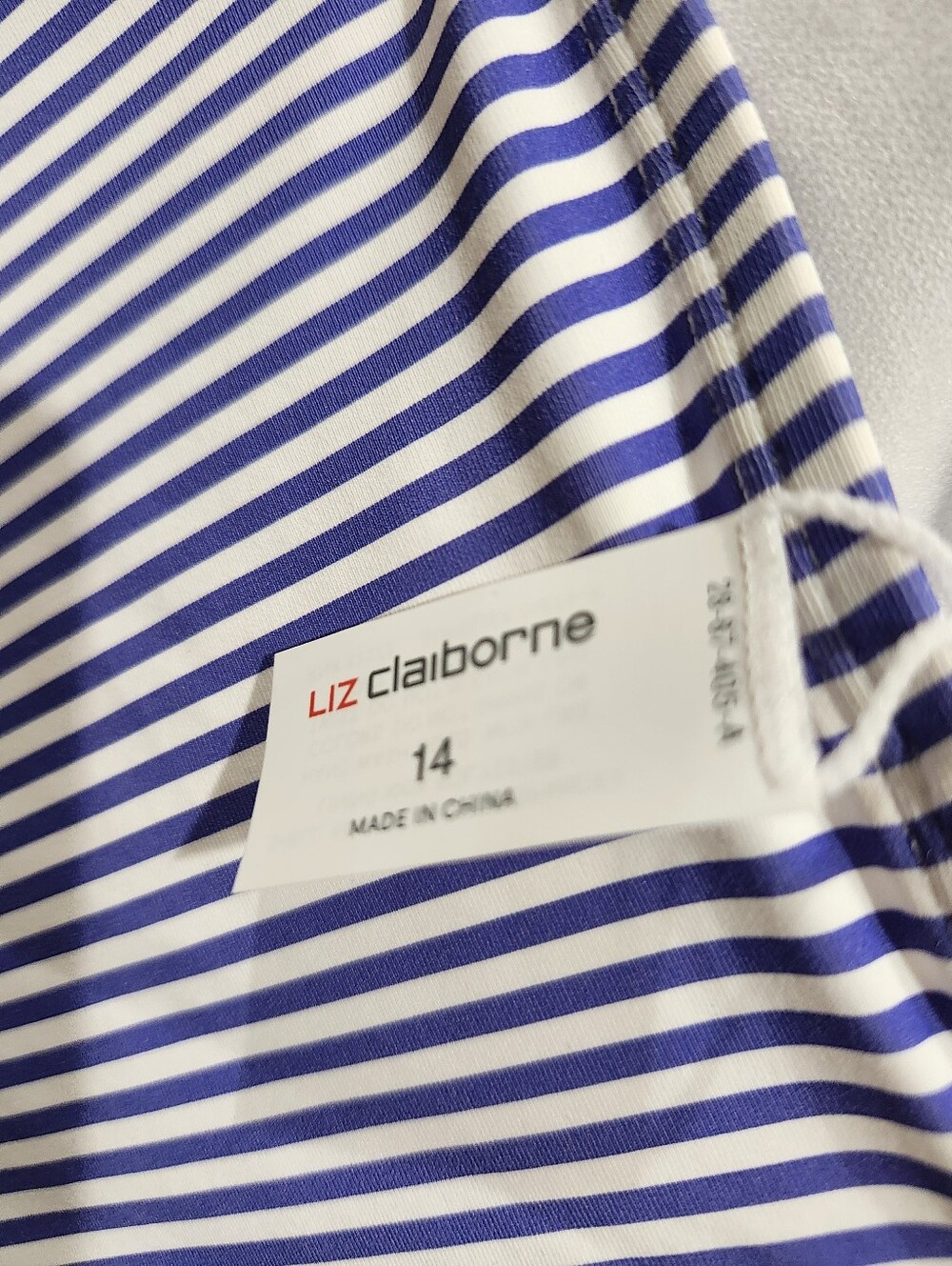 Liz Claiborne Size 14 Blue And White Striped Tankini - Picture 4 of 5